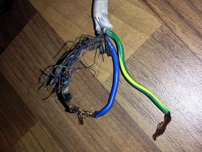 Immersion heater connection overheated and perished
